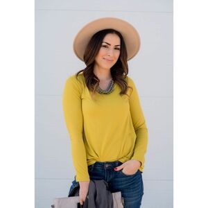 BOGO NWT Betsey's Boutique Marley Gold Butter Soft Basic Long Sleeve Tee- Small